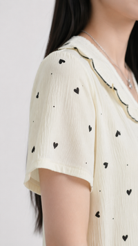 Ivory & Black Hearts